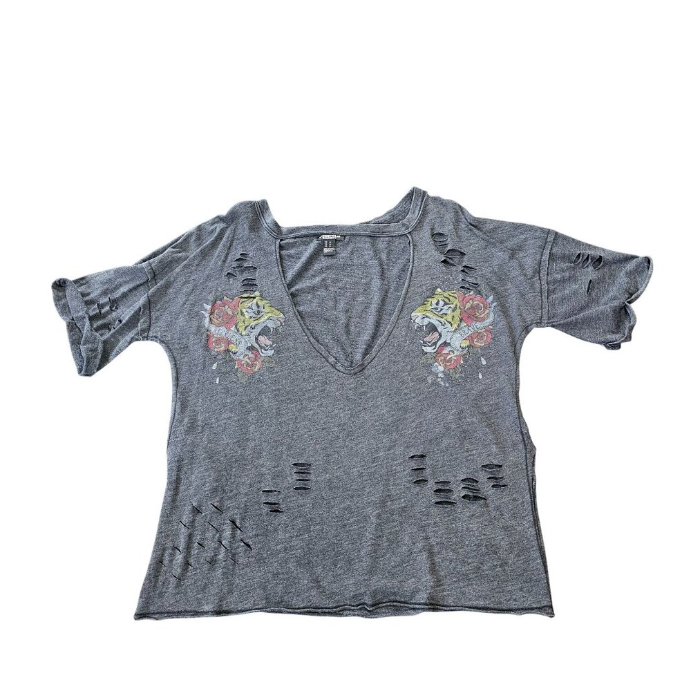 Streetwear Society Women's Tiger T shirt Top Ripped Detail V neck size M